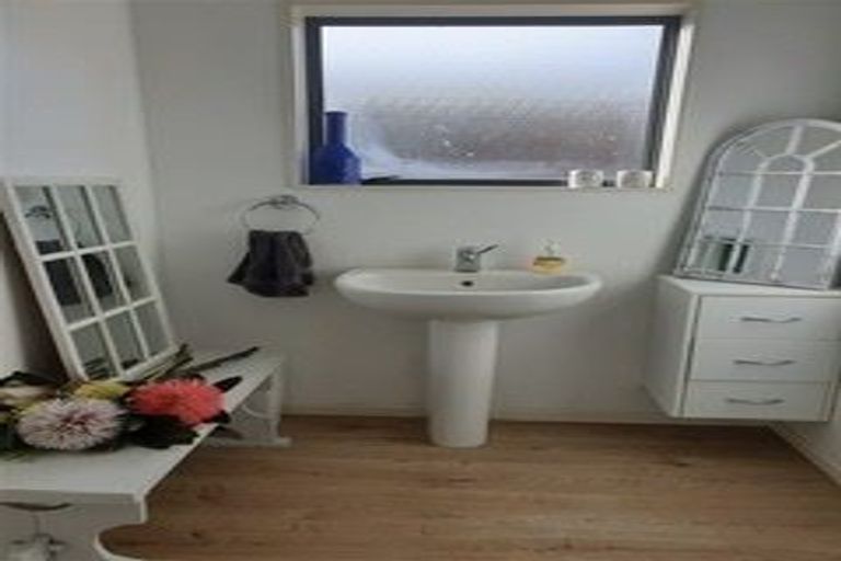 Photo of property in 40 Keswick Crescent, Huntington, Hamilton, 3210