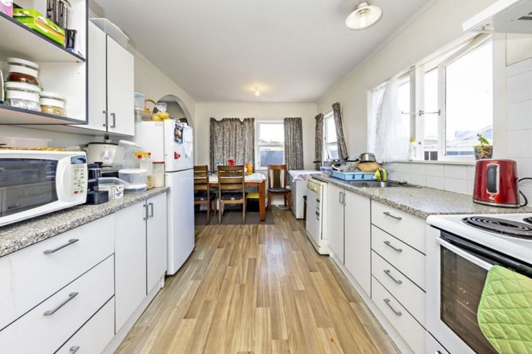 Photo of property in 7 Kairanga Street, Mangere East, Auckland, 2024