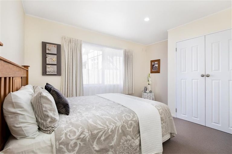 Photo of property in 82 Moore Street, Leamington, Cambridge, 3432