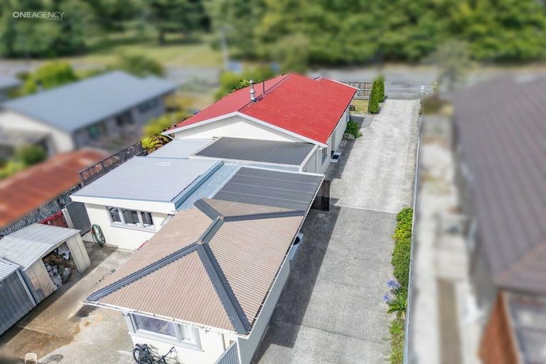 Photo of property in 70 Sylvan Street, Hillmorton, Christchurch, 8024