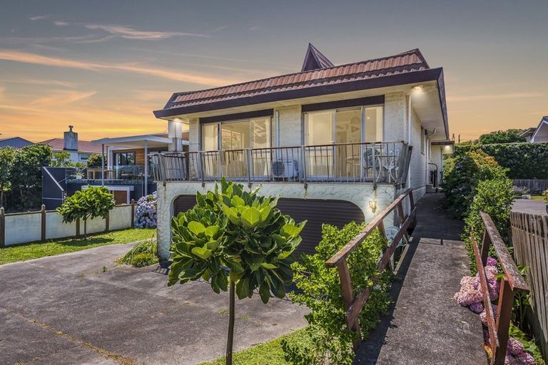 Photo of property in 80a Marine Parade, Paraparaumu Beach, Paraparaumu, 5032