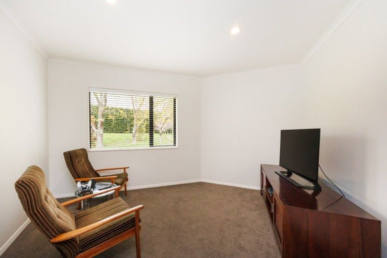 Photo of property in 31 Kahuterawa Road, Linton, Palmerston North, 4472