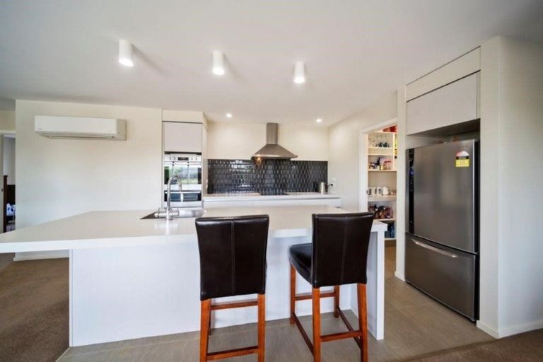 Photo of property in 13a Larlin Drive, Hawera, 4675