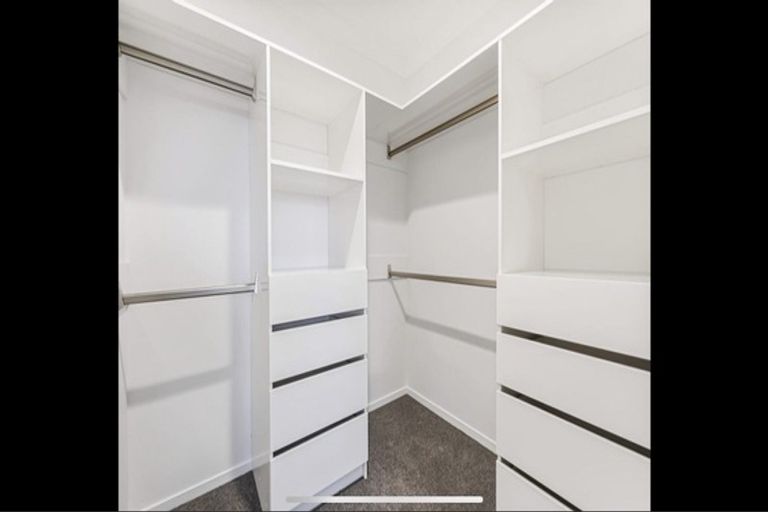 Photo of property in 118b Kervil Avenue, Te Atatu Peninsula, Auckland, 0610