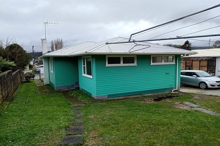 Photo of property in 63 Karaka Street, Wainuiomata, Lower Hutt, 5014