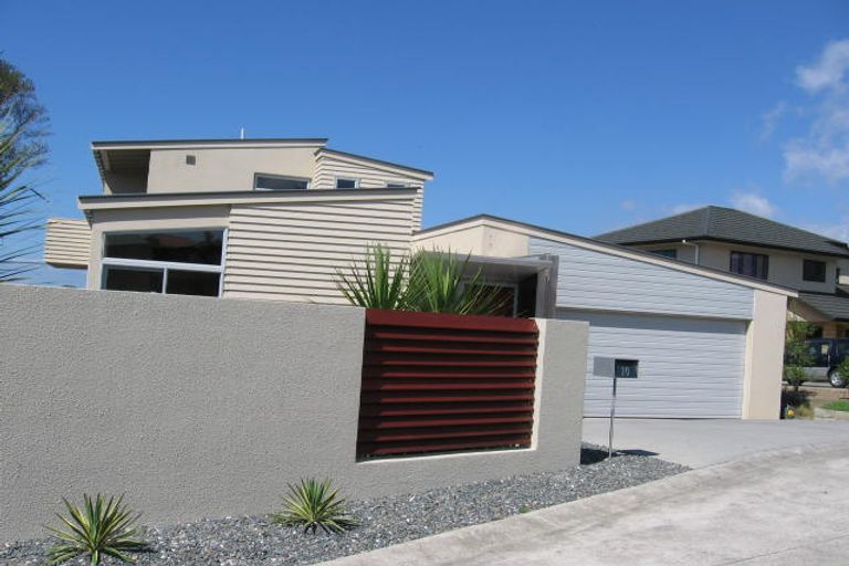 Photo of property in 20 Ian Sage Avenue, Torbay, Auckland, 0630