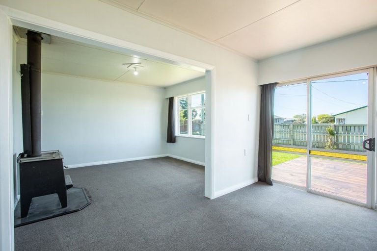 Photo of property in 2 Edinburgh Street, Dannevirke, 4930