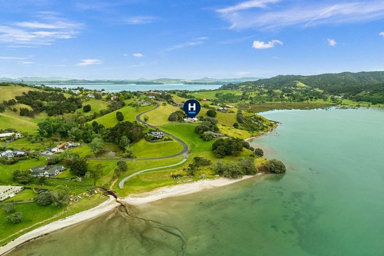 Photo of property in 46/71 Manganese Point Road, Tamaterau, Whangarei, 0174