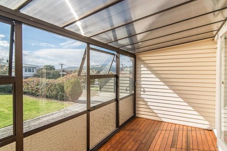 Photo of property in 28 Sweetman Avenue, Paraparaumu Beach, Paraparaumu, 5032