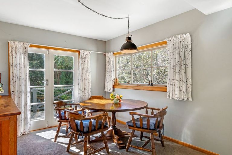 Photo of property in 2890 Christchurch Akaroa Road, Prices Valley, Little River, 7591