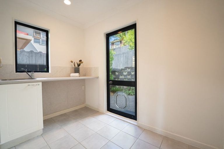 Photo of property in 15 Tumbridge Place, Somerville, Auckland, 2014