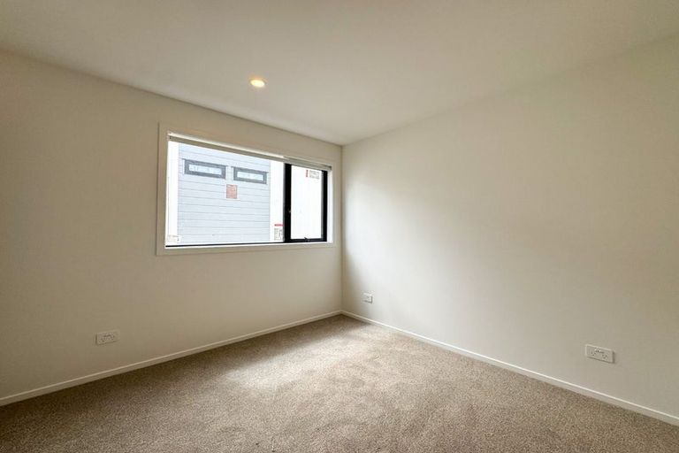 Photo of property in 30b Flaxdale Street, Birkdale, Auckland, 0626