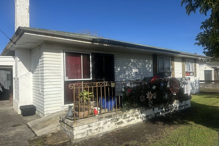 Photo of property in 22 Riperata Street, Riverdale, Gisborne, 4010