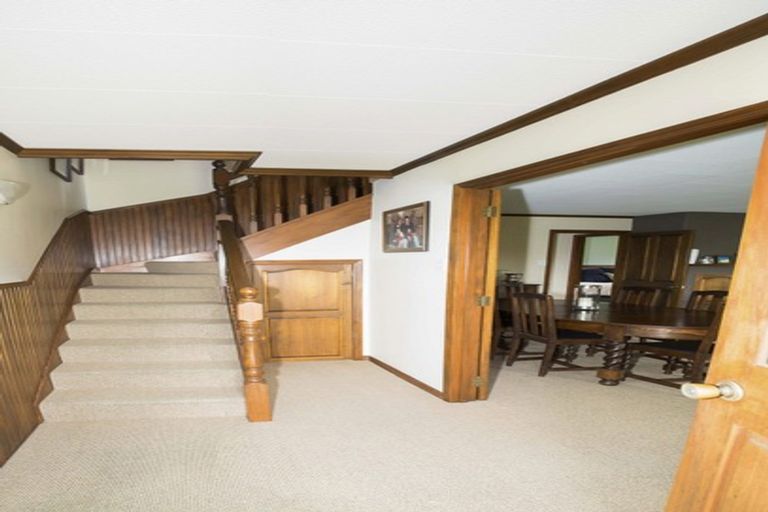 Photo of property in 3 Maclaurin Street, Dannevirke, 4930