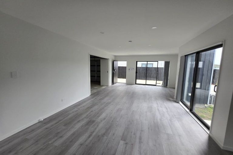 Photo of property in 20b Volante Avenue, Wattle Downs, Auckland, 2103
