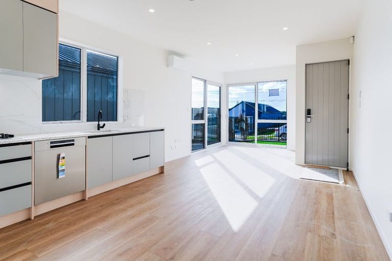 Photo of property in 39 Horokaka Street, Massey, 0614