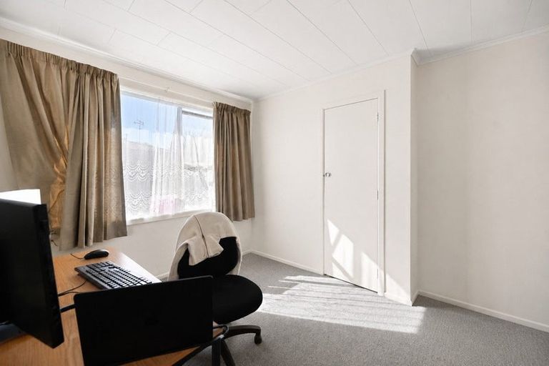 Photo of property in 52 Vardon Road, St Andrews, Hamilton, 3200