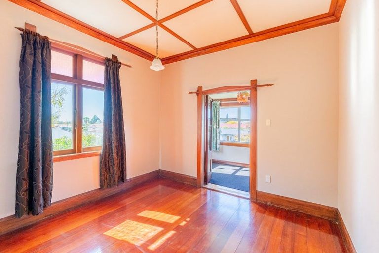 Photo of property in 5 Fleming Road, Waipukurau, 4200