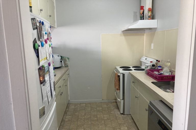 Photo of property in 4/124 Campbell Street, Karori, Wellington, 6012