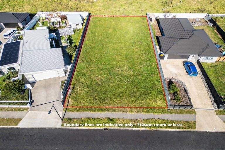 Photo of property in 18 Longstaff Drive, Bell Block, New Plymouth, 4312