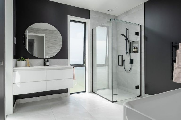 Photo of property in 17 Ruru Street, Cambridge, 3434