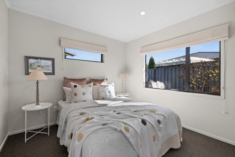 Photo of property in 16 Akaroa Road, Poraiti, Napier, 4112