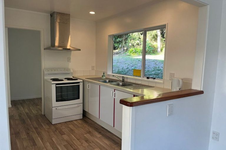 Photo of property in 57 Gatman Street, Birkdale, Auckland, 0626