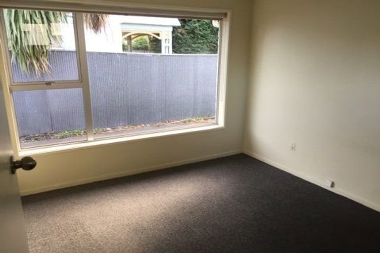 Photo of property in 2/350 Worcester Street, Linwood, Christchurch, 8011