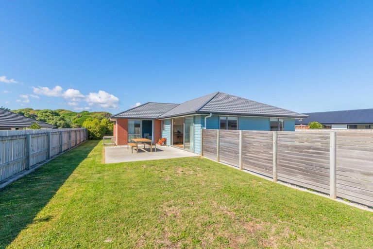 Photo of property in 79 Kotuku Drive, Paraparaumu Beach, Paraparaumu, 5032