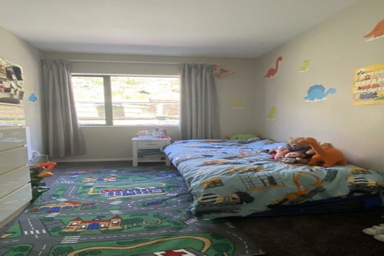 Photo of property in 83a Tireti Road, Titahi Bay, Porirua, 5022