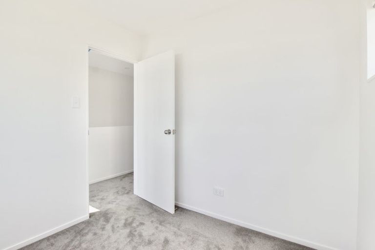 Photo of property in 111a Lancaster Road, Beach Haven, Auckland, 0626