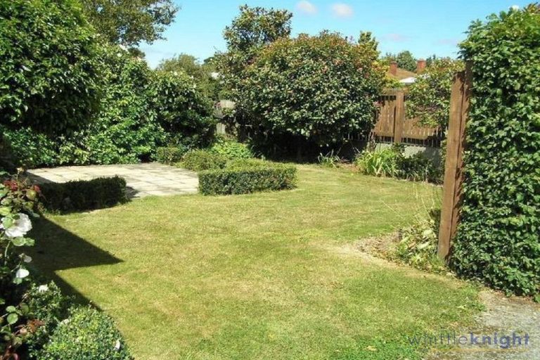 Photo of property in 86 Rattray Street, Riccarton, Christchurch, 8041