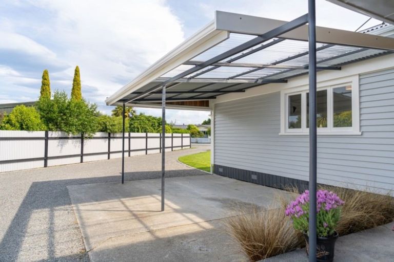 Photo of property in 19 Humphries Street, Greytown, 5712