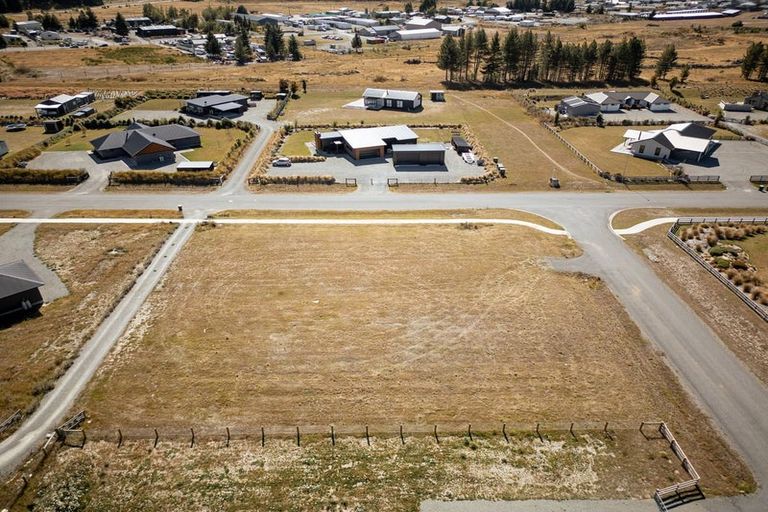Photo of property in 14 Temple Drive, Twizel, 7901