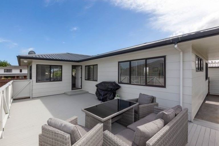 Photo of property in 26 Langdale Avenue, Paraparaumu, 5032