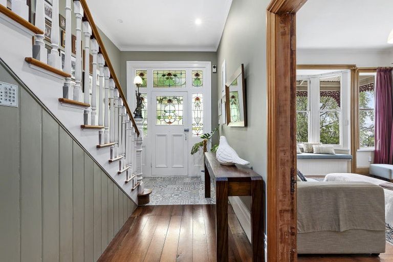 Photo of property in 25 Bidwill Street, Mount Cook, Wellington, 6021