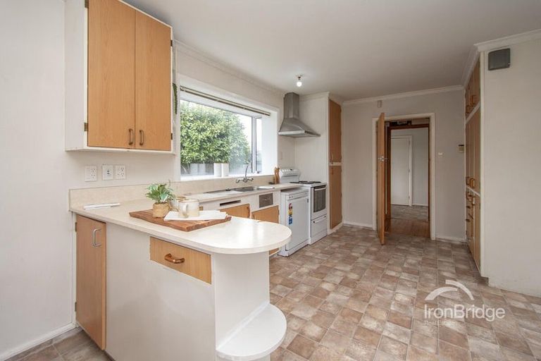 Photo of property in 7 Grahams Road, Ilam, Christchurch, 8041