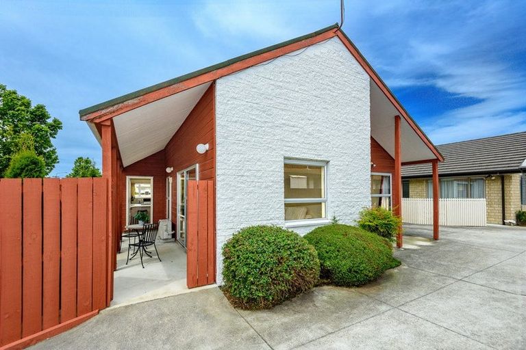 Photo of property in 80 Veitches Road, Casebrook, Christchurch, 8051