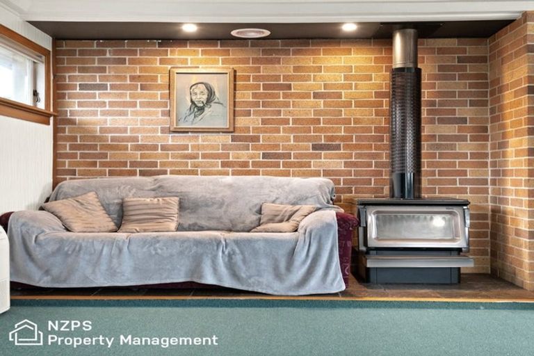 Photo of property in 2 Erskine Place, Saint Clair, Dunedin, 9012