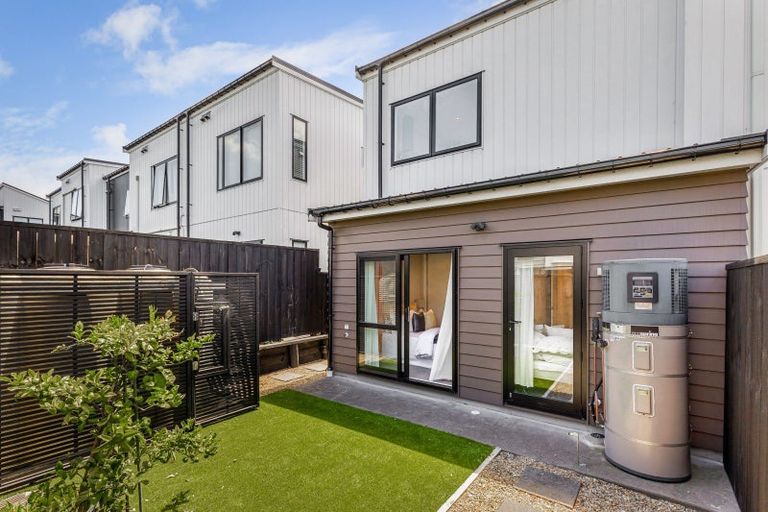 Photo of property in 13 Malcolm Calder Road, Hobsonville, Auckland, 0616