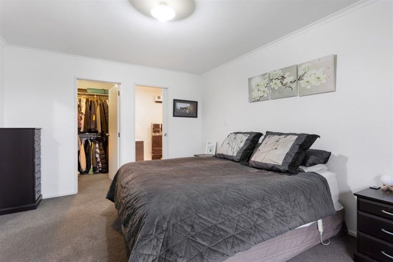 Photo of property in 132 Hagart-alexander Drive, Mosgiel, 9024