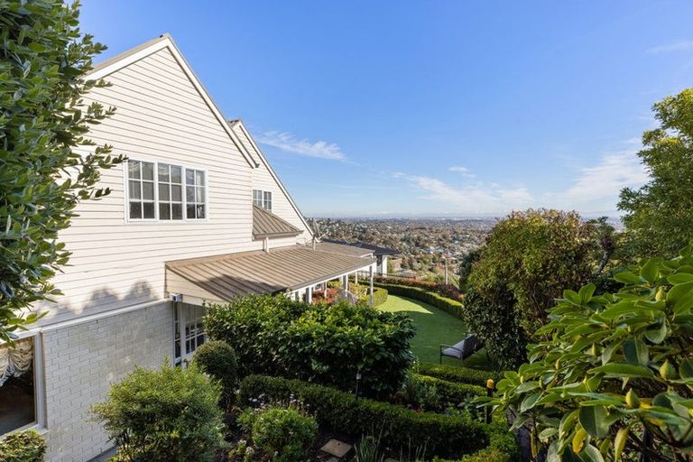 Photo of property in 2/27 Lookaway Place, Huntsbury, Christchurch, 8022