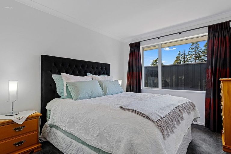 Photo of property in 8 Hampstead Close, Rangiora, 7400