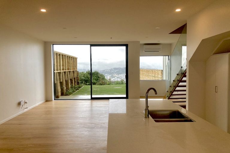 Photo of property in 3/78 Orangi Kaupapa Road, Northland, Wellington, 6012