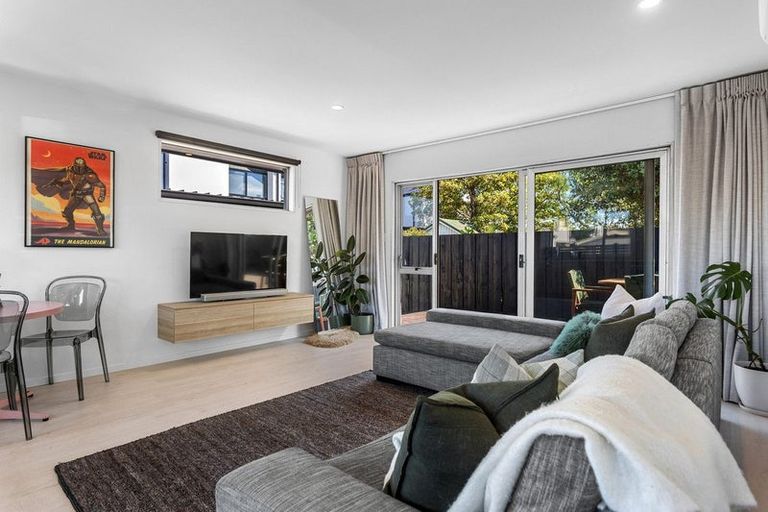 Photo of property in 243 Selwyn Street, Spreydon, Christchurch, 8024