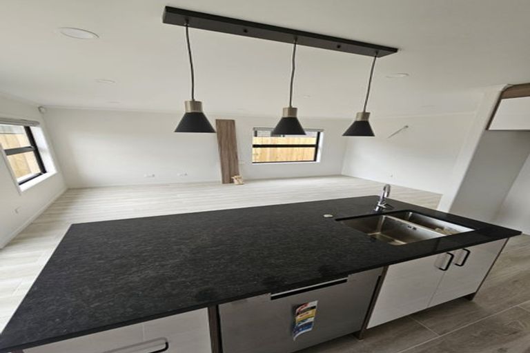 Photo of property in 10 Moncks Bay Lane, Moncks Bay, Christchurch, 8081
