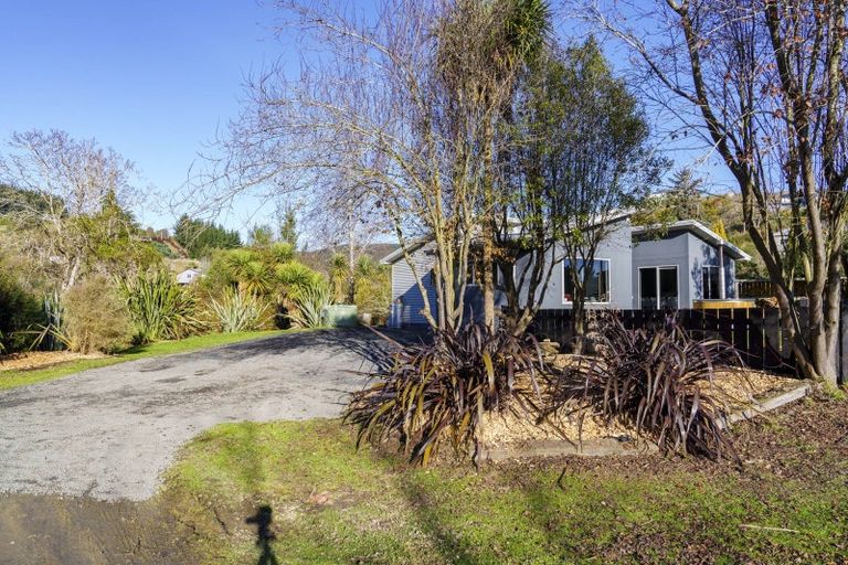 Photo of property in 3 Goodwin Street, Waihola, Milton, 9073