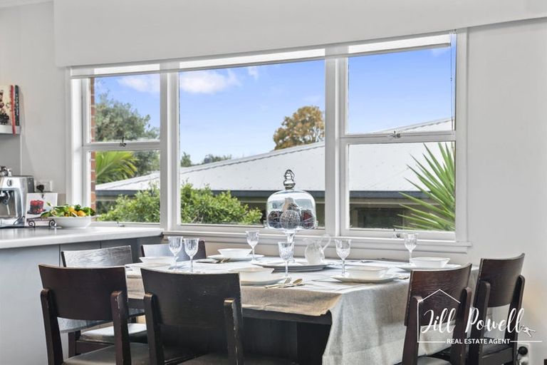 Photo of property in 2 Bickerstaffe Road, Maungaturoto, 0520