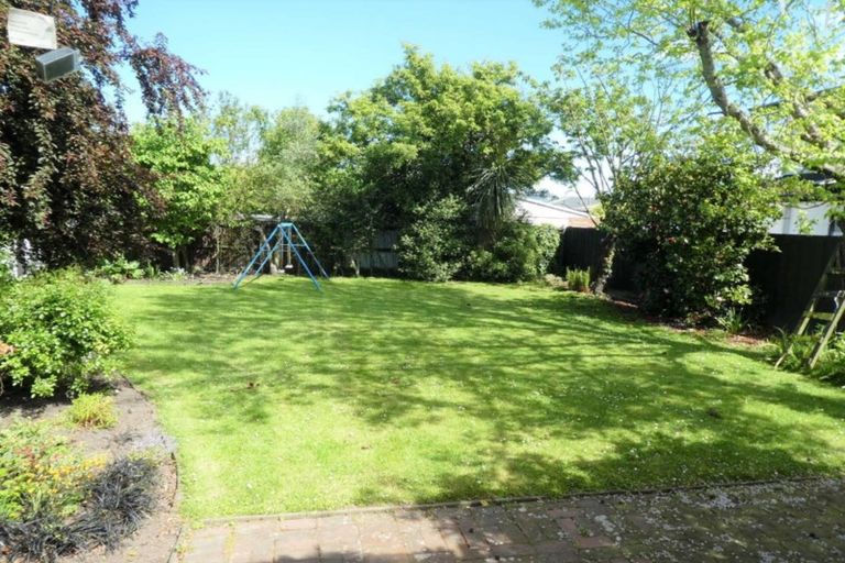 Photo of property in 15 Lindsay Street, St Albans, Christchurch, 8014