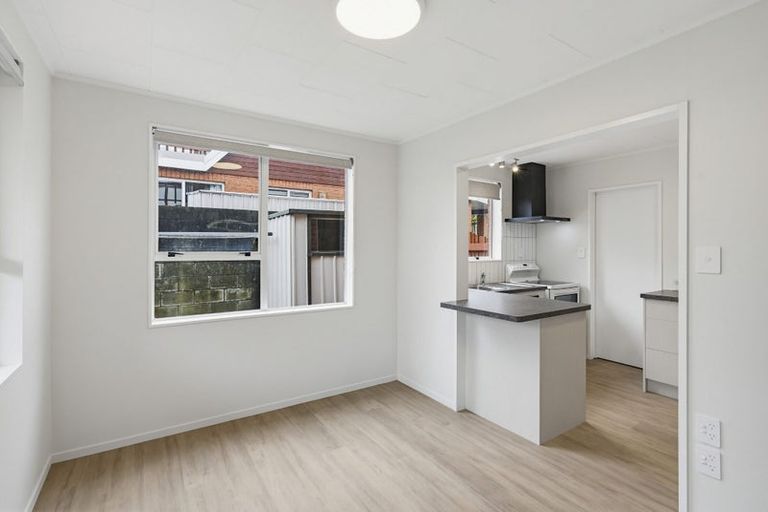 Photo of property in 7b Howell Road, Paraparaumu Beach, Paraparaumu, 5032